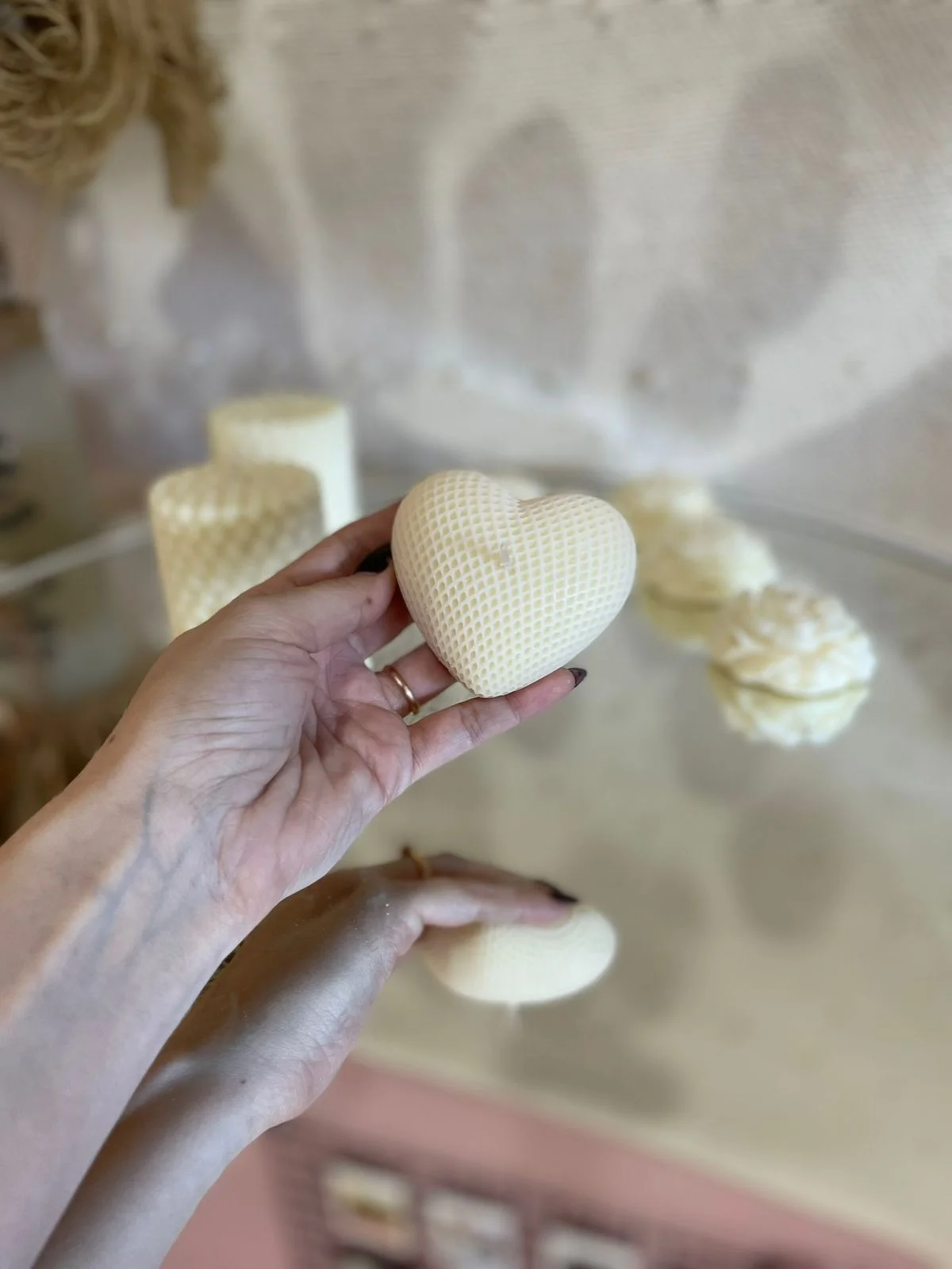 Corazon Souvenir